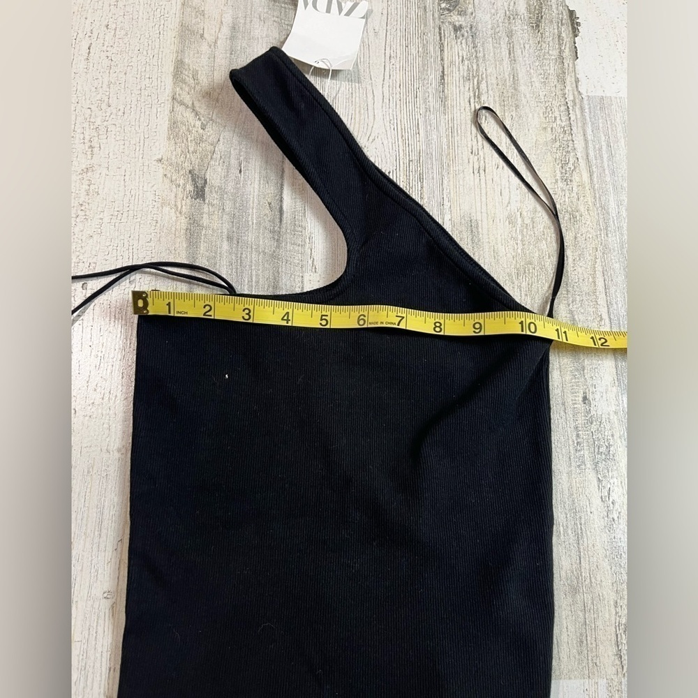 Zara Asymmetric Neckline Black top nwt size small - Picture 5 of 7